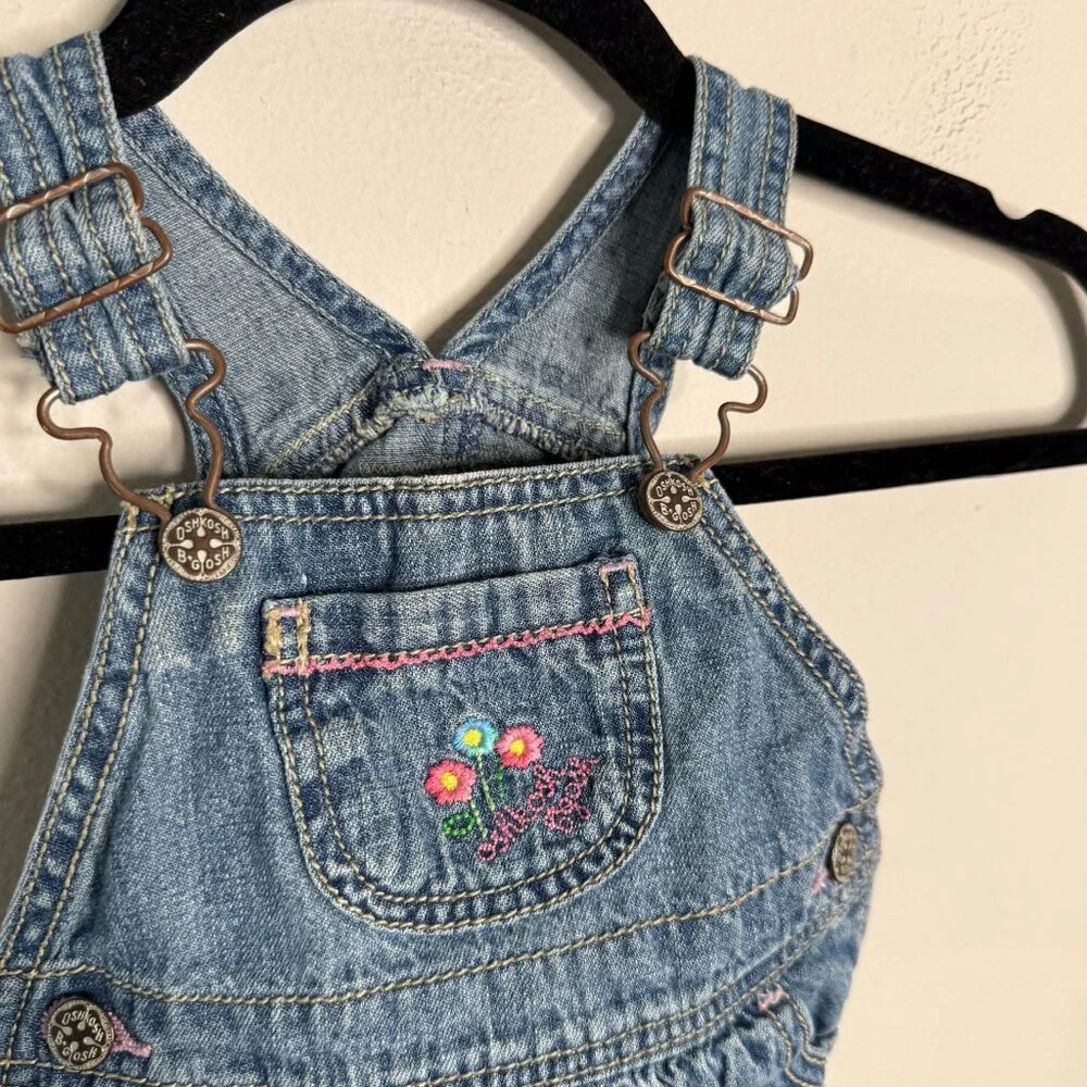 OshKosh B'Gosh Girls Blue Denim Floral Front Pocket Skirt Dress Overalls vintage